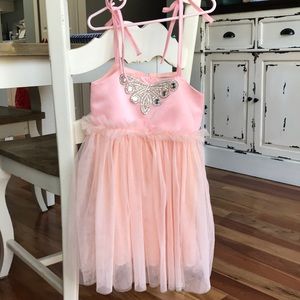 Girls dress